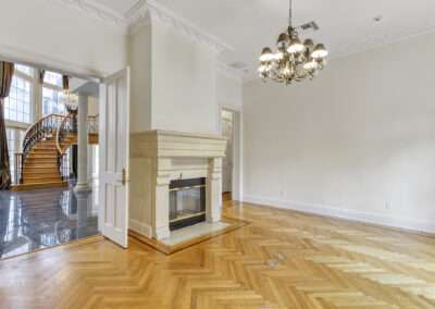 Formal Dining Room - Real Estate Photographer Near You - Longwood